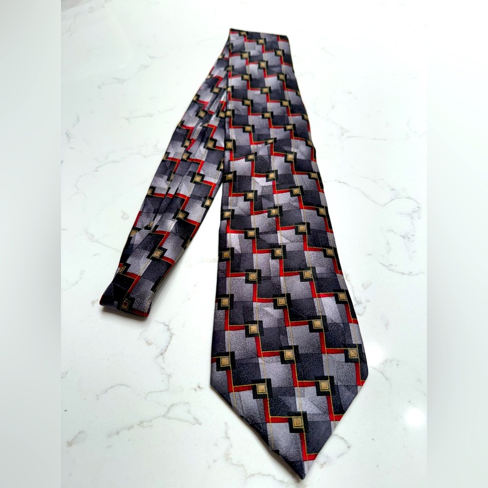 Arrow Geometric Tie - Black, Red, Gold